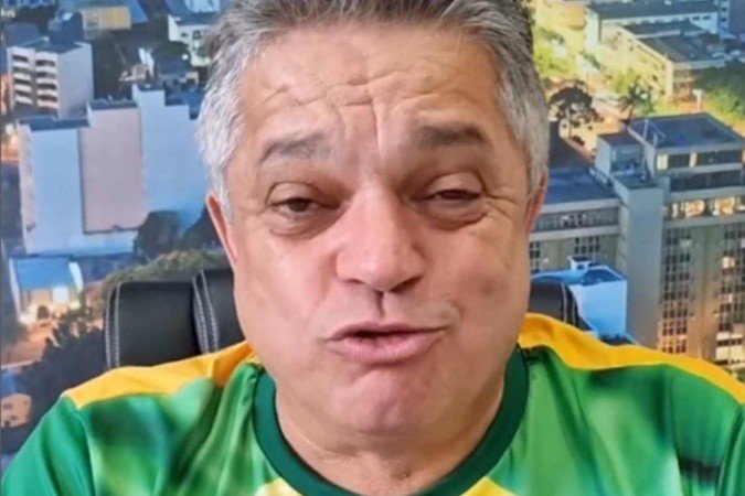 O prefeito de Chapecó (SC), João Rodrigues (PSD), cancelou o desfile programado para comemorar o Dia da Independência na cidade, neste 7 de Setembro -  (crédito: Instagram @joaorodriguessc/ reprodução)