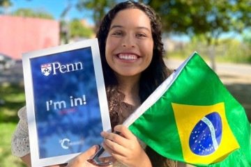 Ana estudou por meses para fazer todos os passos da aplicação corretamente e conseguiu a bolsa integral no exterior - (crédito: Arquivo Pessoal) Ana estudou por meses para fazer todos os passos da aplicação corretamente e conseguiu a bolsa integral no exterior - (crédito: Arquivo Pessoal)