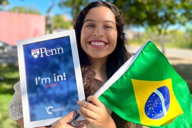 Ana estudou por meses para fazer todos os passos da aplicação corretamente e conseguiu a bolsa integral no exterior -  (crédito: Arquivo Pessoal)