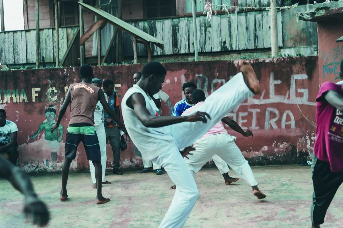 Capoeira praticada em Brasília faz sucesso em São Tomé e Príncipe