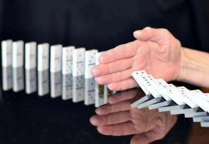 Bandalheira: Ranking aponta países mais corruptos do mundo A Transparência Internacional faz anualmente um ranking de corrupção no mundo. Um crime que provoca um efeito dominó afetando a vida de todos. - (crédito: ivanacoi pixabay)