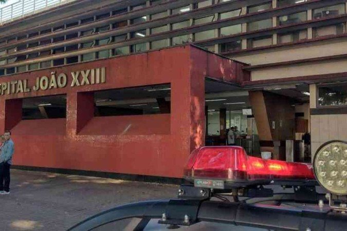 Bebê foi transferido em estado estável para o Hospital João XXIII para fazer exames
- (crédito: Edesio Ferreira/EM/D.A Press) Bebê foi transferido em estado estável para o Hospital João XXIII para fazer exames
- (crédito: Edesio Ferreira/EM/D.A Press)