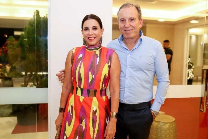 O empresário Binho Bezerra e a esposa, Luciana Bezerra - (crédito: Sistema Verdes Mares) O empresário Binho Bezerra e a esposa, Luciana Bezerra - (crédito: Sistema Verdes Mares)