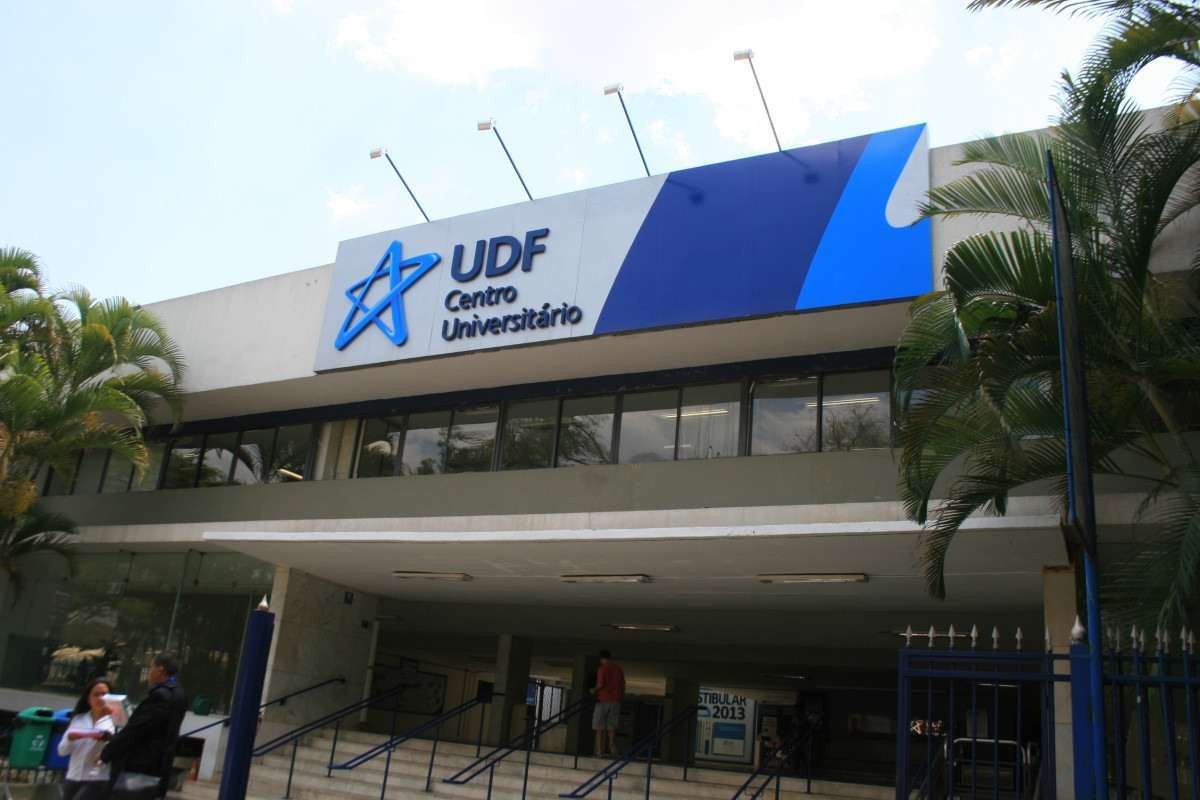UDF realiza feira de profissões com chances de bolsa até 100%