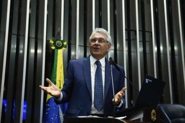 Caiado  apresentou um estudo ao ministro da Fazenda, Fernando Haddad, no qual rebate os argumentos do STN -  (crédito: Roque de Sá/Agência Senado)