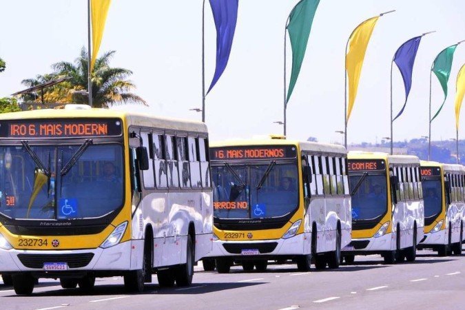 A linha 190.3 que liga a região à cidade de São Sebastião agora vai circular às 5h, 12h45 e às 18h30. - (crédito: Ed Alves/CB/DA.Press) A linha 190.3 que liga a região à cidade de São Sebastião agora vai circular às 5h, 12h45 e às 18h30. - (crédito: Ed Alves/CB/DA.Press)