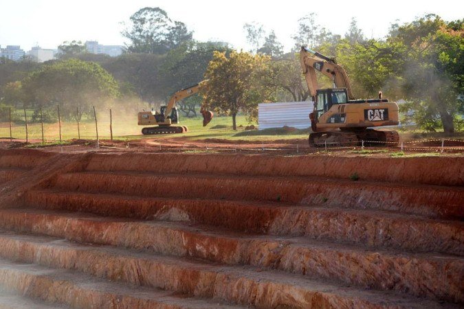 Obras de drenagem pluvial prometem acabar com os alagamentos em época de chuva na Asa Norte - (crédito: Minervino Júnior/CB/D.A.Press) Obras de drenagem pluvial prometem acabar com os alagamentos em época de chuva na Asa Norte - (crédito: Minervino Júnior/CB/D.A.Press)