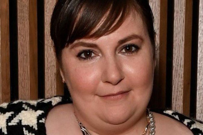 Lance mais recente por pintura na parede feita por Lena Dunham está em US$ 5.100 (R$ 24,8 mil) - (crédito: Getty Images) Lance mais recente por pintura na parede feita por Lena Dunham está em US$ 5.100 (R$ 24,8 mil) - (crédito: Getty Images)