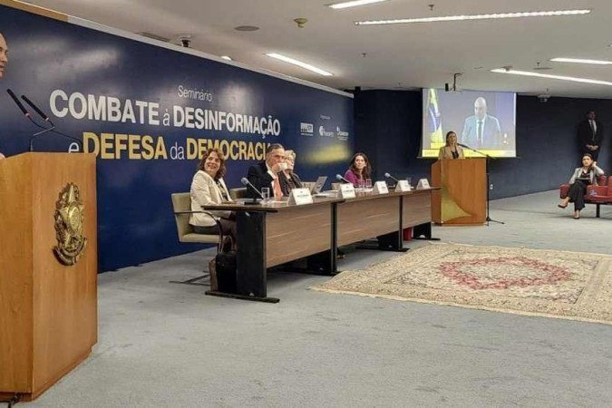 Ministro Alexandre de Moraes participou do seminário Combate à Desinformação e Defesa da Democracia, que ocorre na sede do STF - (crédito: Renato Souza/CB/DA.Press) Ministro Alexandre de Moraes participou do seminário Combate à Desinformação e Defesa da Democracia, que ocorre na sede do STF - (crédito: Renato Souza/CB/DA.Press)