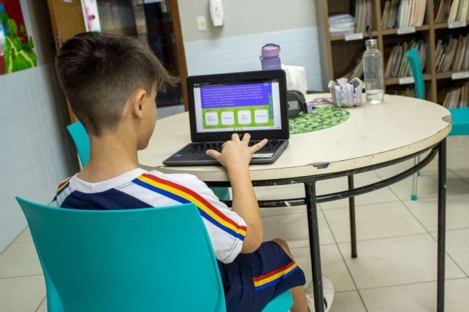 A Olimpíada Internacional de Leitura (OIL) 2023 começou e ao todo 215 escolas estão participando, sendo 100 particulares e 115 públicas - (crédito: Esdras Lamary) A Olimpíada Internacional de Leitura (OIL) 2023 começou e ao todo 215 escolas estão participando, sendo 100 particulares e 115 públicas - (crédito: Esdras Lamary)