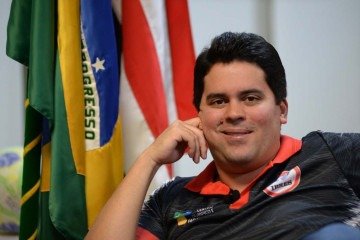 'Minha fidelidade é, primeiramente, ao povo que confiou o seu voto e me concedeu a honra do mandato', afirmou o ministro -  (crédito: Minervino Júnior/CB/D.A.Press)