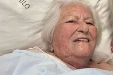 Morre idosa de 99 anos que suportou enchente agarrada em parreiral no RS
 -  (crédito: Reprodução redes sociais)