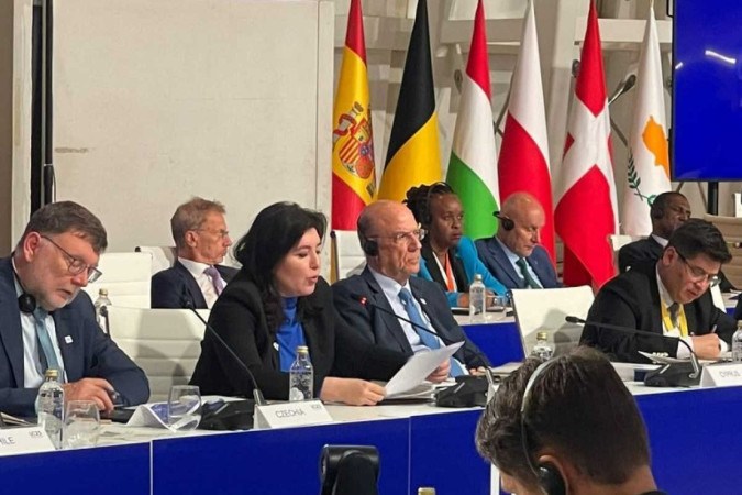 Fórum de países da América Latina e Caribe (Celac) e União Europeia (UE) acontece em Santiago de Compostela, na Espanha, e reúne ministros da Economia e Finanças dos países que compõem o grupo -  (crédito: Ascom/MPO)