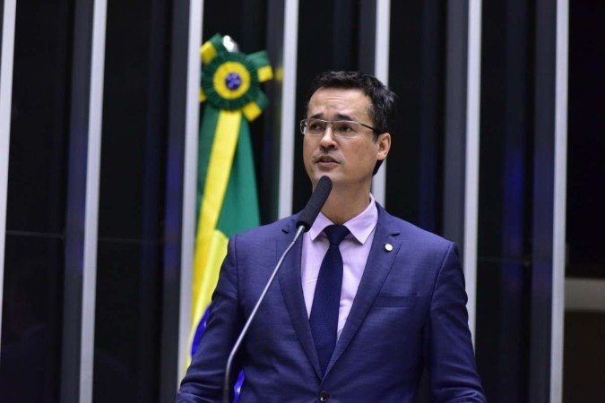 Na semana ada, Deltan já havia solicitado sua desfiliação do Podemos - (crédito: Zeca Ribeiro/Câmara dos Deputados ) Na semana ada, Deltan já havia solicitado sua desfiliação do Podemos - (crédito: Zeca Ribeiro/Câmara dos Deputados )