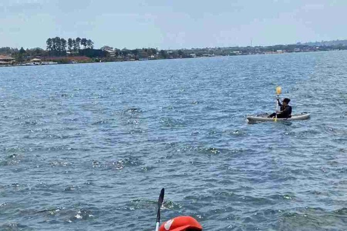 O mascote da SLU Garizito aproveitou o dia e fez um passeio no Lago
