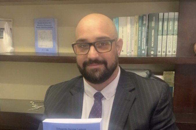Jurista Eduardo Xavier lança livros sobre Direitos Humanos com foco no Direito Achado na Rua -  (crédito: Divulgação)