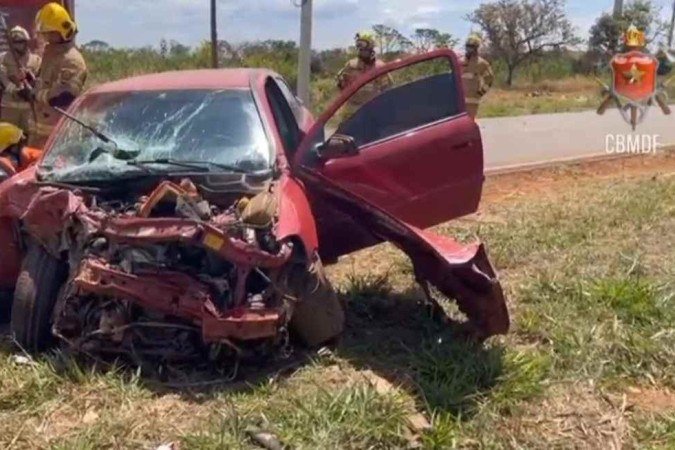 Colisão entre carro de eio e caminhonete na DF 440 - (crédito: CBMDF) Colisão entre carro de eio e caminhonete na DF 440 - (crédito: CBMDF)