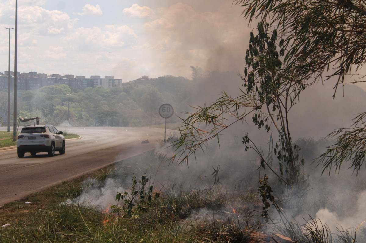 Cuidado redobrado com incêndios em Brasília, neste período do ano