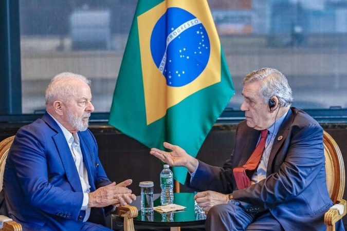 Presidente Lula  com o ex-primeiro-ministro britânico Gordon Brown. -  (crédito: Fotos Ricardo Stuckert/PR)