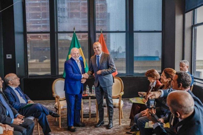 Segundo o Planalto, presidentes falaram sobre acordo comercial entre Mercosul e EFTA — zona de livre comércio de países europeus que não estão na União Europeia - (crédito: Ricardo Stuckert / PR) Segundo o Planalto, presidentes falaram sobre acordo comercial entre Mercosul e EFTA — zona de livre comércio de países europeus que não estão na União Europeia - (crédito: Ricardo Stuckert / PR)
