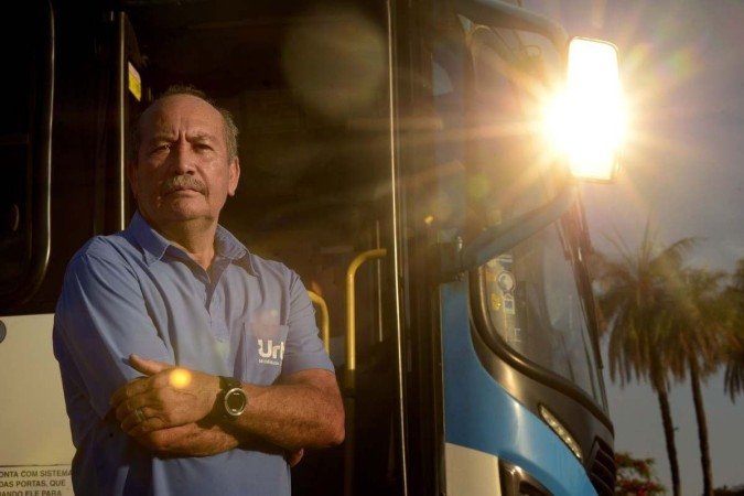  Antônio Vicente, motorista, conta que precisou chamar o socorro para passageiro que passou mal