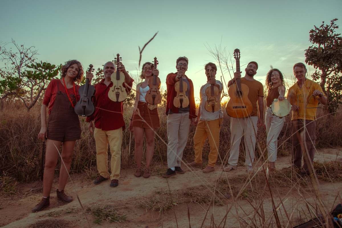 Primeira orquestra de rabecas de Brasília inicia apresentações itinerantes