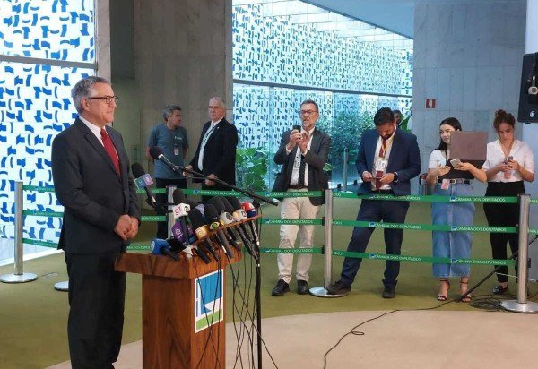 Victor Correia/CB/ D.A. Press