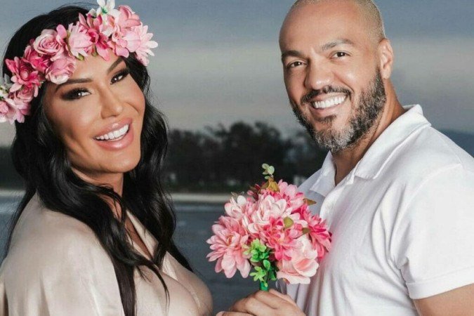 Gracyanne Barbosa, esposa de Belo, abre o jogo sobre planos de gravidez aos 40 anos -  (crédito: Reprodução/Instagram Gracyanne Barbosa e Belo)