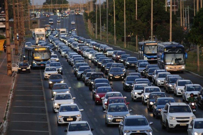 Mobilidade urbana lidera investimentos do Novo PAC no DF -  (crédito: Minervino Júnior/CB/D.A.Press)