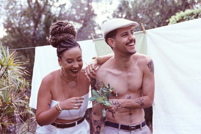 Letícia Fialho e Murica em álbum O Que Restou da Maravilha - (crédito: Thaís Mallon ) Letícia Fialho e Murica em álbum O Que Restou da Maravilha - (crédito: Thaís Mallon )