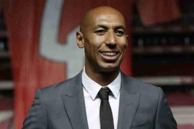Luisão fez história como jogador e hoje é diretor técnico do Benfica