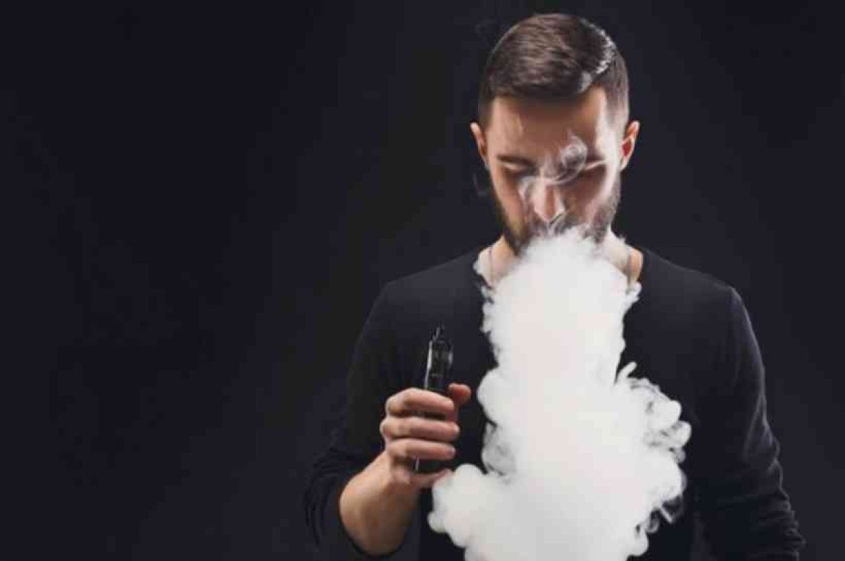  Cigarro eletrônico diminui contagem de espermatozoides e afeta fertilidade 