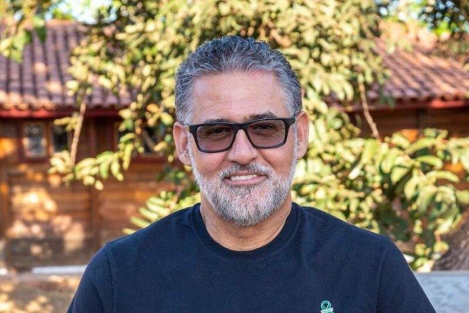 Robério Melo, 59, diz que mudou sua visão de vida após quase morrer por conta de uma cirrose hemocromatose