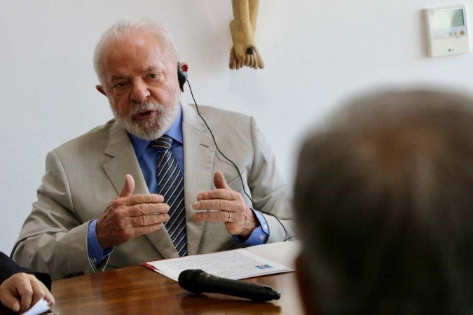 Diante de tantas tomadas de decisão, presidente ainda tem de resolver a pressão do Centrão para ficar com a presidência da Caixa Econômica Federal - (crédito: Fábio Pozzebom /Agência Brasil) Diante de tantas tomadas de decisão, presidente ainda tem de resolver a pressão do Centrão para ficar com a presidência da Caixa Econômica Federal - (crédito: Fábio Pozzebom /Agência Brasil)