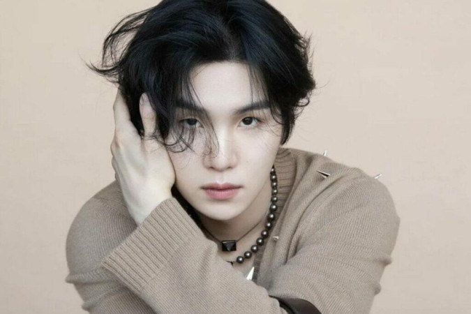 Suga, do BTS, anuncia pausa na carreira e inicia serviço militar obrigatório - (crédito: Reprodução/Instagram) Suga, do BTS, anuncia pausa na carreira e inicia serviço militar obrigatório - (crédito: Reprodução/Instagram)