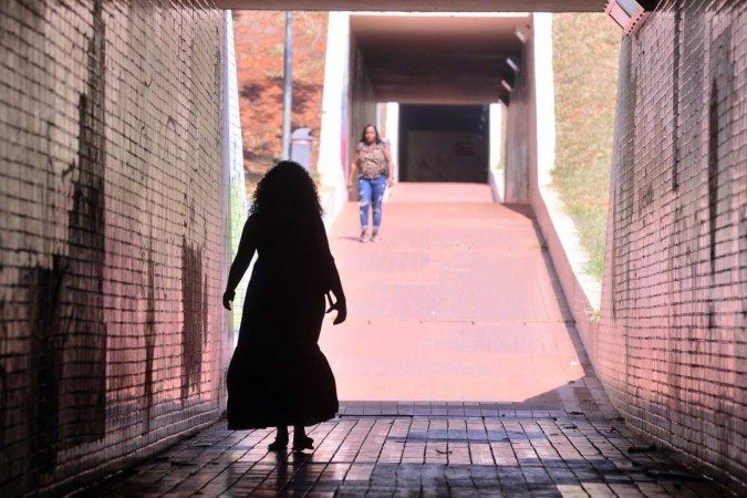 Maioria das vítimas de bandidos são mulheres que andam pelas passagens subterrâneas da Asa Norte - (crédito: Fotos: Ed Alves/CB/DA.Press) Maioria das vítimas de bandidos são mulheres que andam pelas passagens subterrâneas da Asa Norte - (crédito: Fotos: Ed Alves/CB/DA.Press)