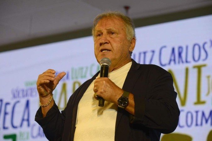 Ídolo do Flamengo e da Seleção Brasileira afirmou acreditar que o principal fator responsável pela derrota da trupe de Carlo Ancelotti foi o rodízio promovido na equipe -  (crédito:  Marcelo Ferreira/CB/D.A Press)