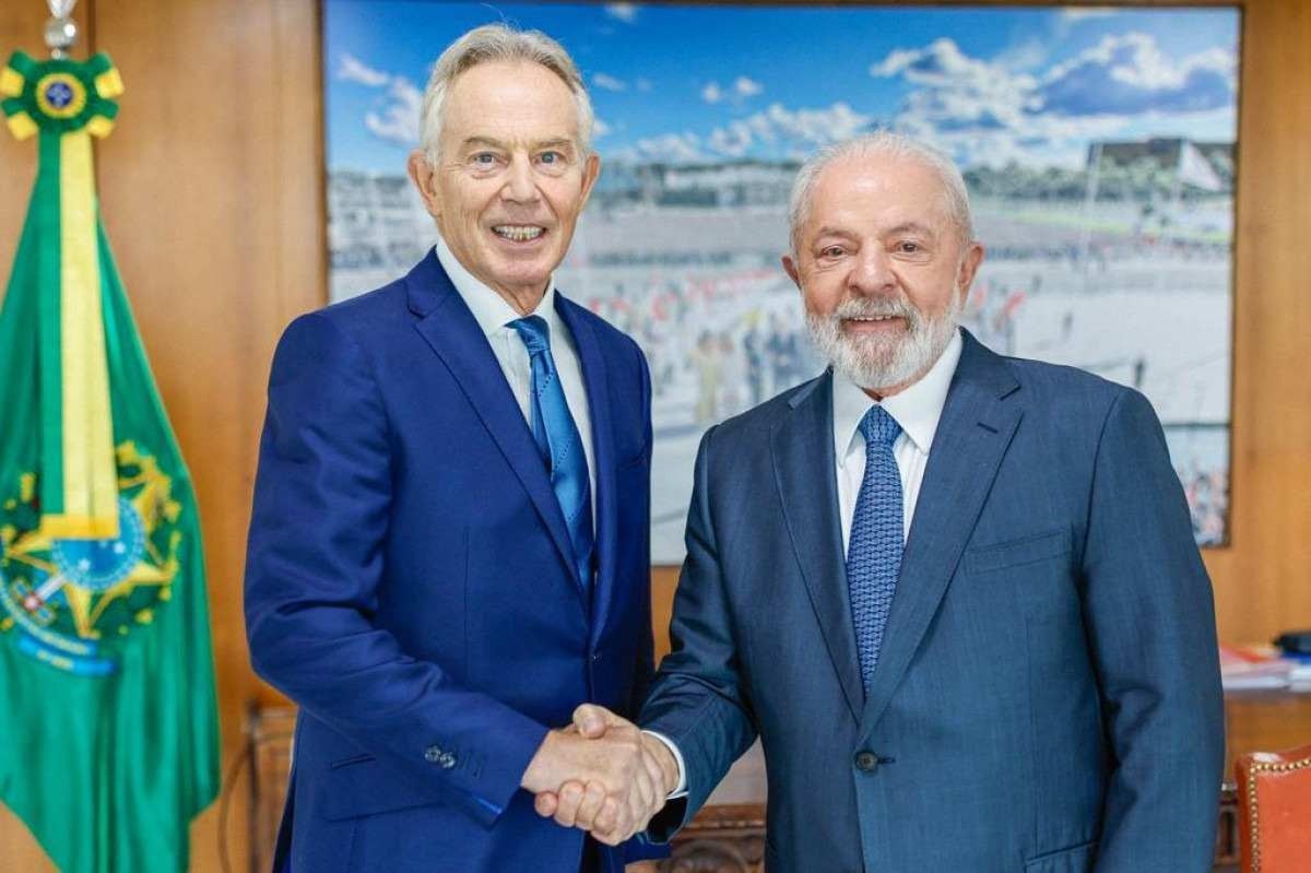 Lula recebe Tony Blair, ex-premiê britânico, no Planalto