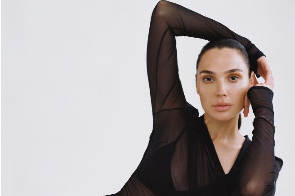 Beleza natural de Gal Gadot chama atenção na web