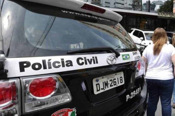 O suspeito foi preso na manhã de quarta-feira após o corpo da vítima ser encontrado debaixo da cama de seu irmão. - (crédito: Polícia Civil de SP) O suspeito foi preso na manhã de quarta-feira após o corpo da vítima ser encontrado debaixo da cama de seu irmão. - (crédito: Polícia Civil de SP)