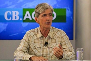 Adalmyr Borges, coordenador do Programa de Aquicultura da Emater-DF, foi o entrevistado do CB. Agro desta sexta-feira (29/9) - (crédito: Kayo Magalhães/CB/D.A Press)
