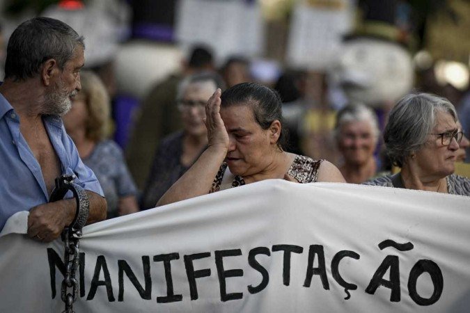 Manifestação em Portugal por moradia -  (crédito: Patricia DE MELO MOREIRA / AFP)