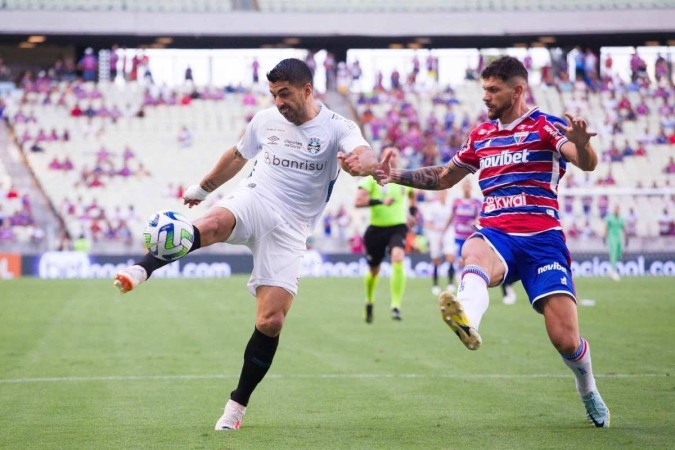 Em jogo movimentado, Fortaleza e Internacional ficam no empate