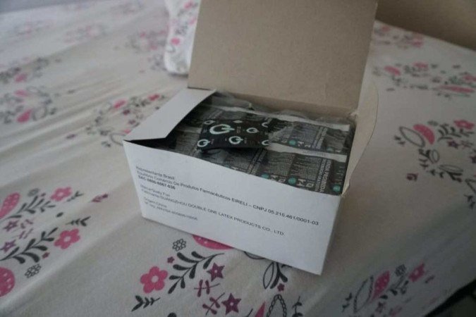 Preservativos encontrados em sala comercial onde funcionava um prostíbulo - (crédito: Divulgação/DF Legal) Preservativos encontrados em sala comercial onde funcionava um prostíbulo - (crédito: Divulgação/DF Legal)
