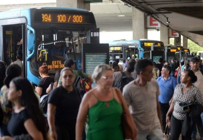 De acordo com a Semob, o processo de encerramento de dinheiro no transporte público está em elaboração -  (crédito: Minervino Júnior/CB/D.A Press)