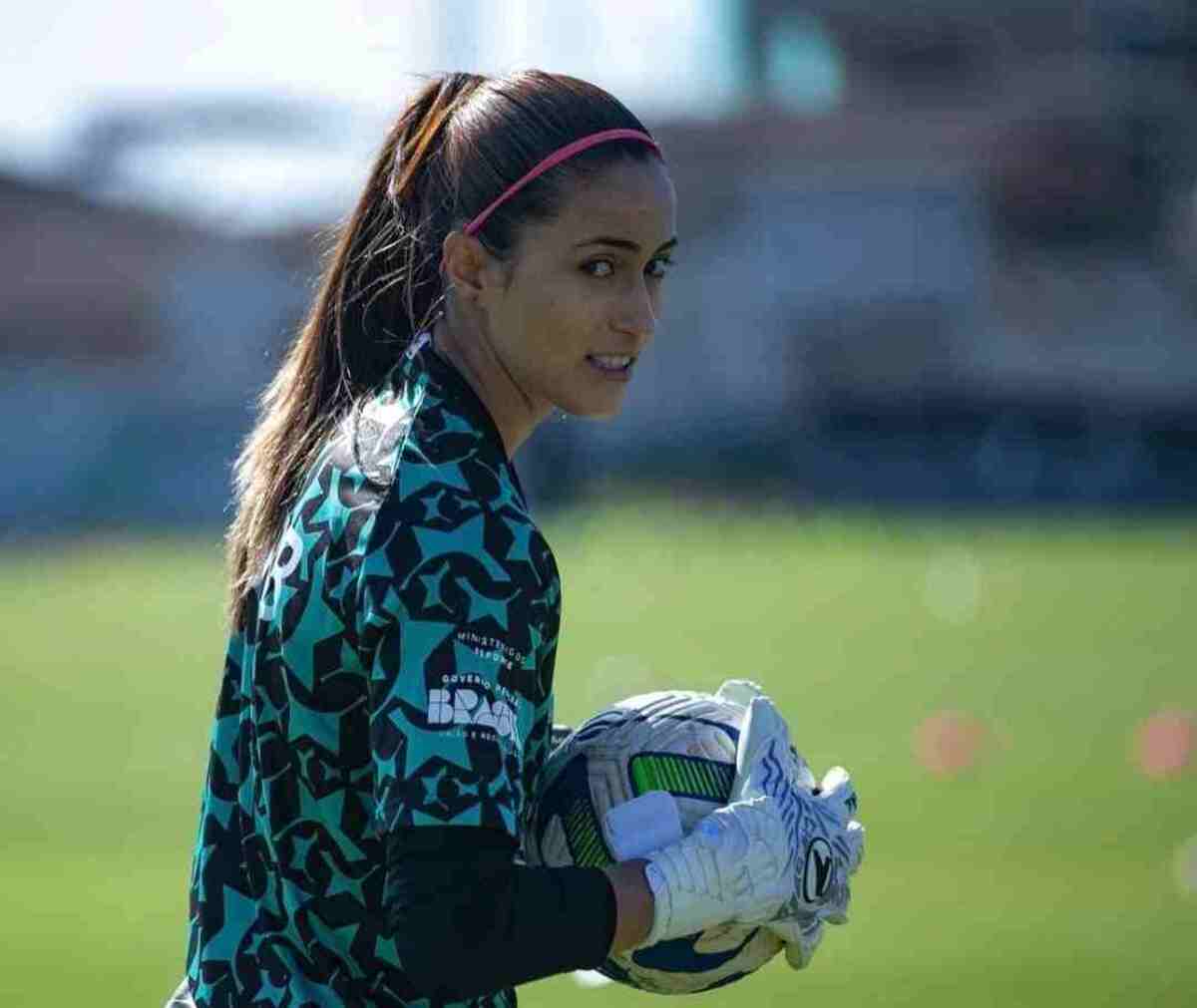 Um dos destaques da equipe do Minas Brasília, Rubi sofreu apenas quatro gols em sete partidas disputadas -  (crédito: Patricy Albuquerque / Minas Brasília Futebol Feminino)