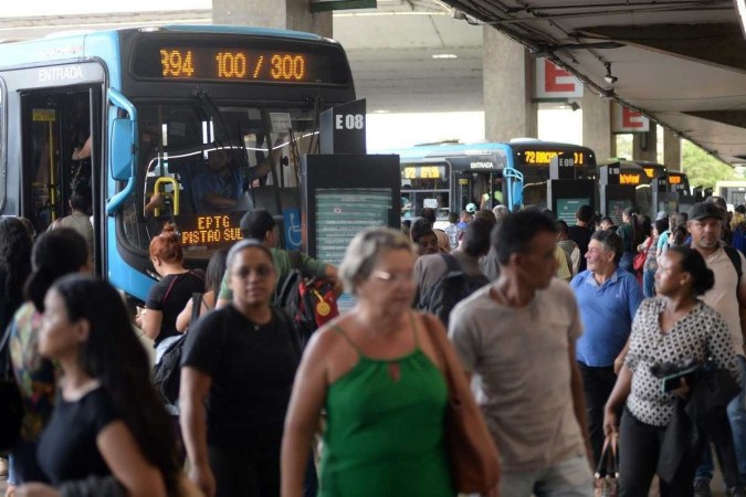 A Semob também autorizou o remanejamento de ônibus das linhas menos utilizadas. -  (crédito: Minervino Júnior/CB/D.A.Press)