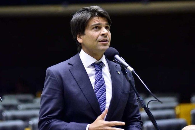O relator do Projeto de Lei que prevê a tributação de fundos de investimentos no exterior - (crédito: Zeca Ribeiro/Câmara dos Deputados)
O relator do Projeto de Lei que prevê a tributação de fundos de investimentos no exterior - (crédito: Zeca Ribeiro/Câmara dos Deputados)
