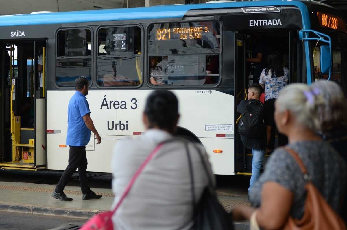 CLDF aprova crédito de R$ 142 milhões para empresas de ônibus