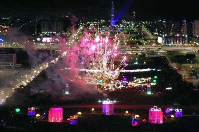 Queima de fogos em Brasília - (crédito: Reprodução/Agência Brasília)) Queima de fogos em Brasília - (crédito: Reprodução/Agência Brasília))